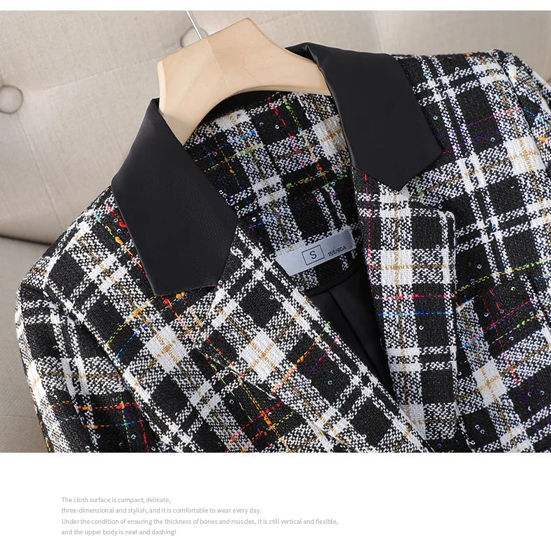 Luxury Ladies Black White Plaid Coat