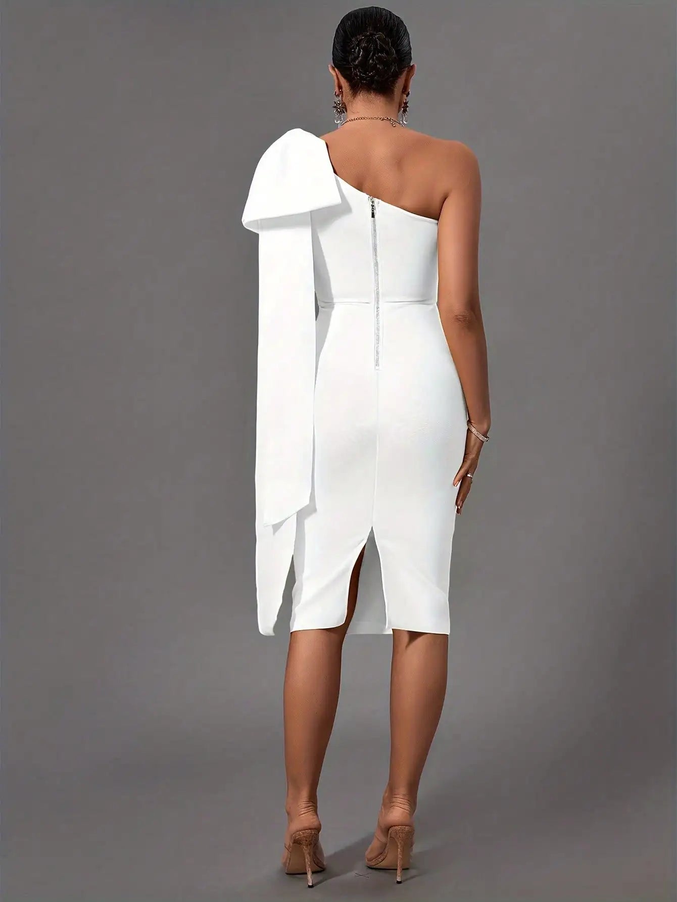 Elegant White One Shoulder Bandage Dress